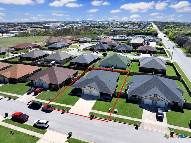 906 Yi Drive, Killeen, TX 76549