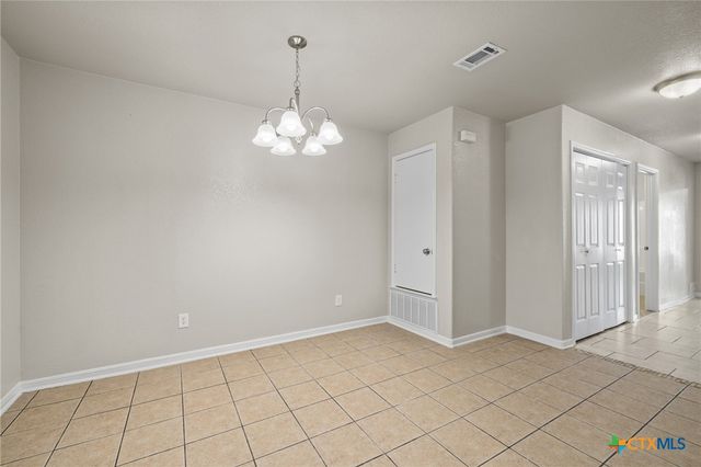 906 Yi Drive, Killeen, TX 76549