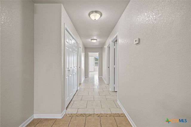 906 Yi Drive, Killeen, TX 76549