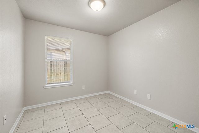 906 Yi Drive, Killeen, TX 76549