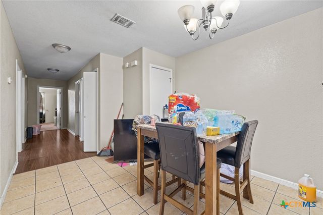 906 Yi Drive, Killeen, TX 76549