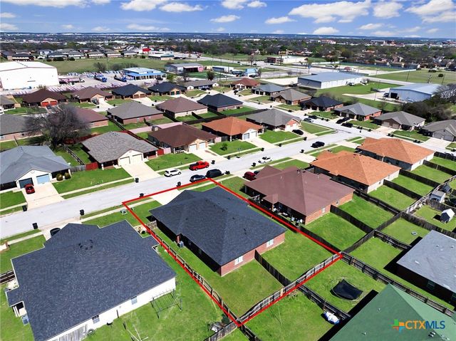 906 Yi Drive, Killeen, TX 76549