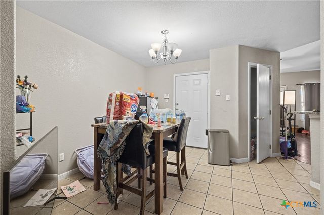 906 Yi Drive, Killeen, TX 76549