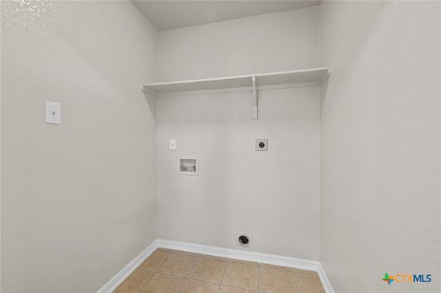 906 Yi Drive, Killeen, TX 76549