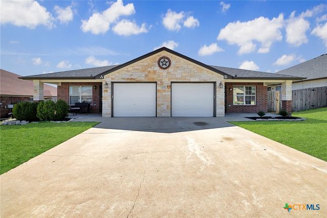 906 Yi Drive, Killeen, TX 76549
