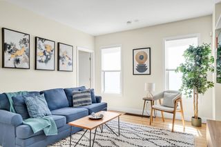 58-60 Elmwood 60, Somerville, MA 02144