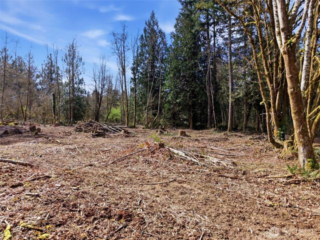 210 Vermillion Road, Chehalis, WA 98532