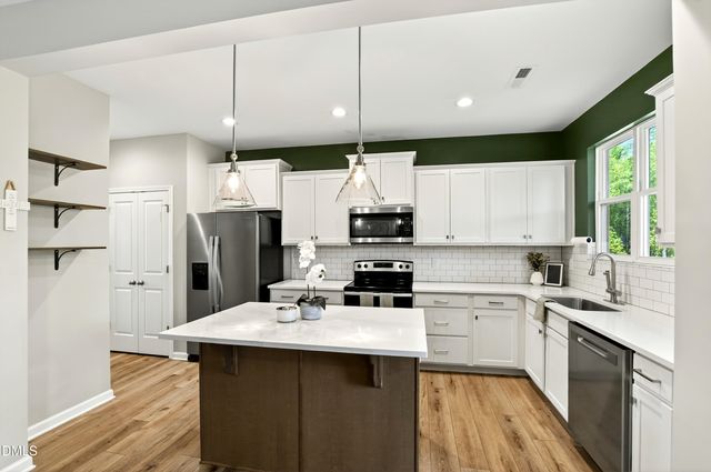 372 Nickleby Way, Wendell, NC 27591