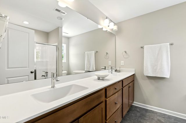 372 Nickleby Way, Wendell, NC 27591