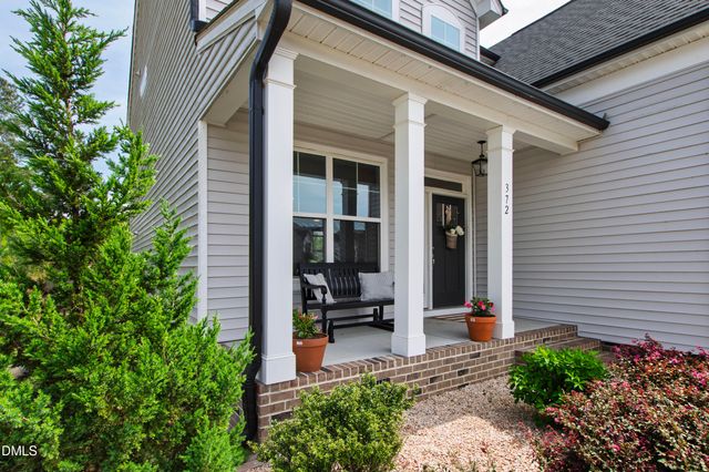 372 Nickleby Way, Wendell, NC 27591