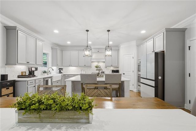 120 Seattle Slew Way, Canton, GA 30115