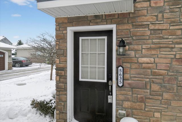 5635 Arbor Chase Drive, Scio Twp, MI 48103