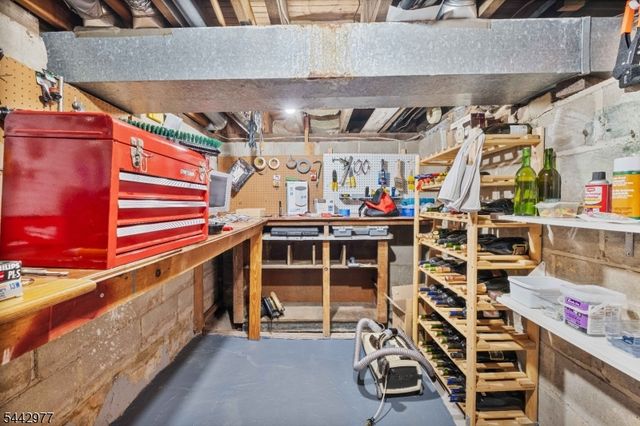 49 Broad St, Milltown Boro, NJ 08850