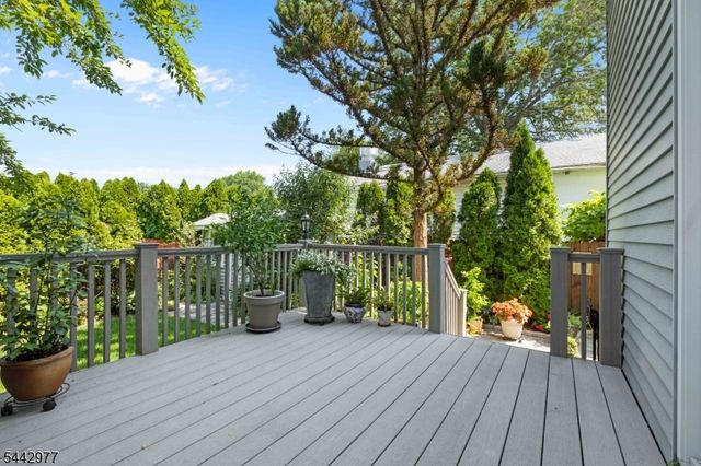 49 Broad St, Milltown Boro, NJ 08850