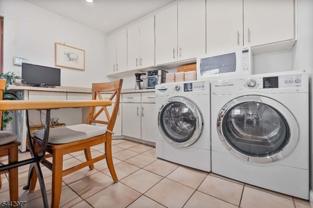 49 Broad St, Milltown Boro, NJ 08850
