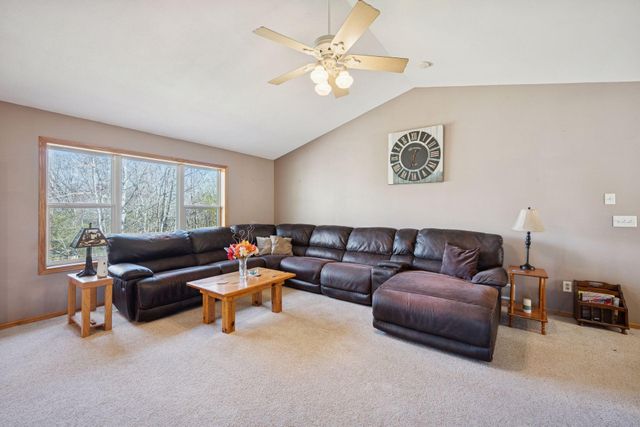 1108 N Lake Drive W, Braham, MN 55006