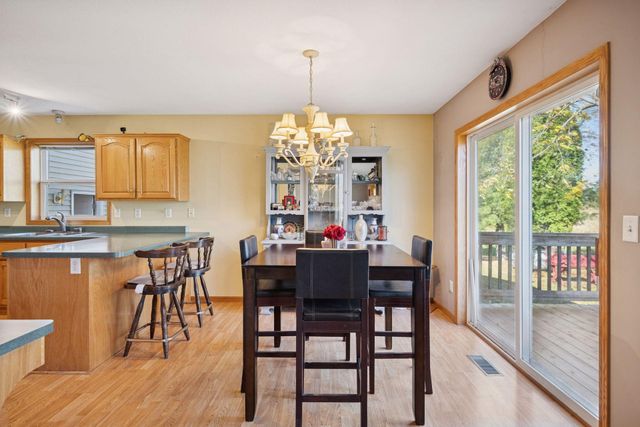 1108 N Lake Drive W, Braham, MN 55006