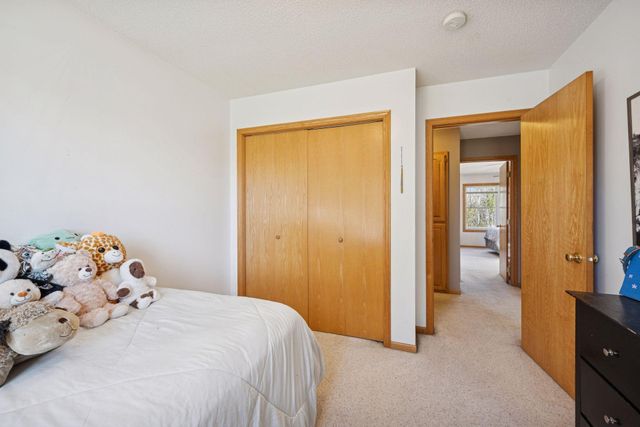 1108 N Lake Drive W, Braham, MN 55006