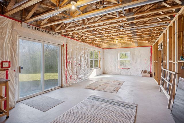 1108 N Lake Drive W, Braham, MN 55006