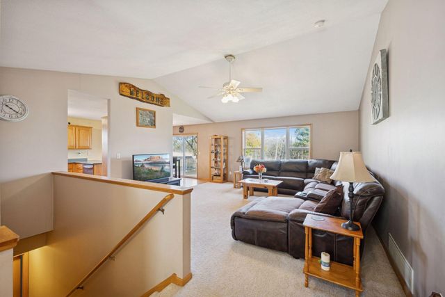 1108 N Lake Drive W, Braham, MN 55006