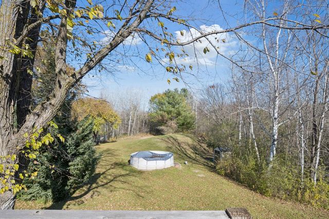 1108 N Lake Drive W, Braham, MN 55006