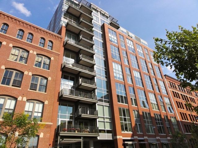 25 Channel Center 210, Boston, MA 02210