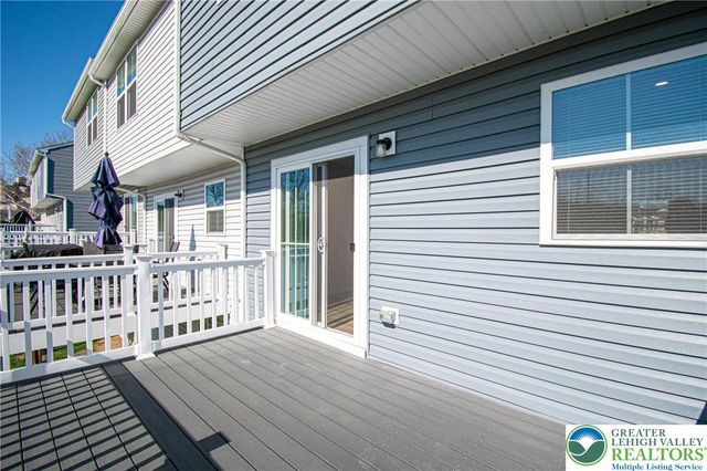 2118 Cross Country Road, Northampton Boro, PA 18067