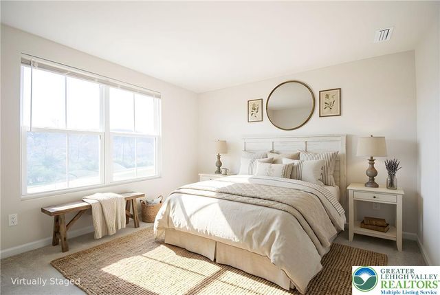 2118 Cross Country Road, Northampton Boro, PA 18067