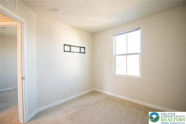 2118 Cross Country Road, Northampton Boro, PA 18067