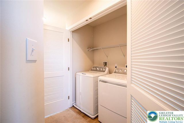 2118 Cross Country Road, Northampton Boro, PA 18067
