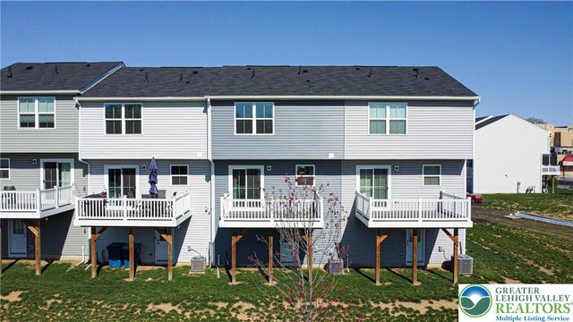 2118 Cross Country Road, Northampton Boro, PA 18067