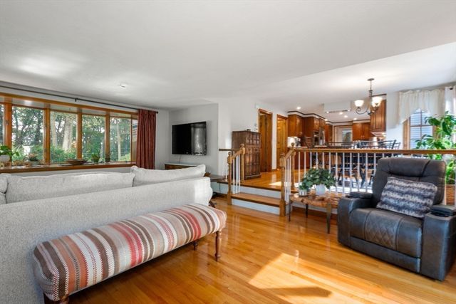 156 Newell Road, Holden, MA 01520