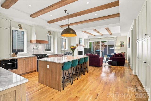 2649 Chesterfield Avenue, Charlotte, NC 28205