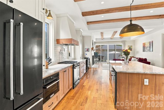 2649 Chesterfield Avenue, Charlotte, NC 28205