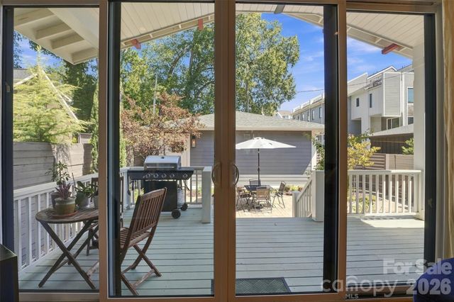 2649 Chesterfield Avenue, Charlotte, NC 28205