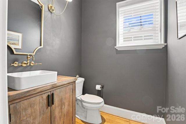 2649 Chesterfield Avenue, Charlotte, NC 28205