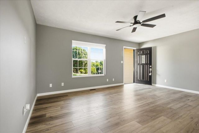 94 Alder Court, London, KY 40744