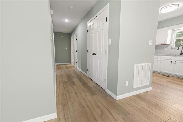 94 Alder Court, London, KY 40744