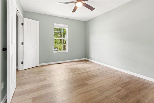 94 Alder Court, London, KY 40744