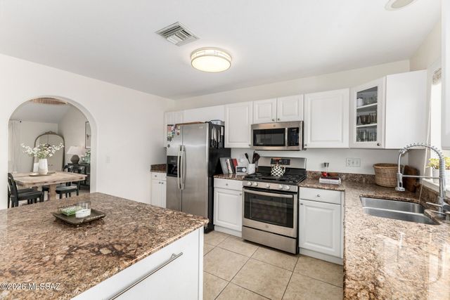 214 S Bonanza Avenue, Tucson, AZ 85748