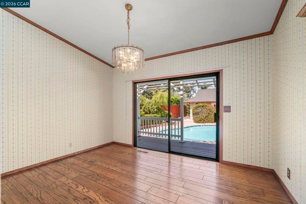 Image 19 of property listing at 185 Rock Oak Ct, Walnut Creek, CA 94598