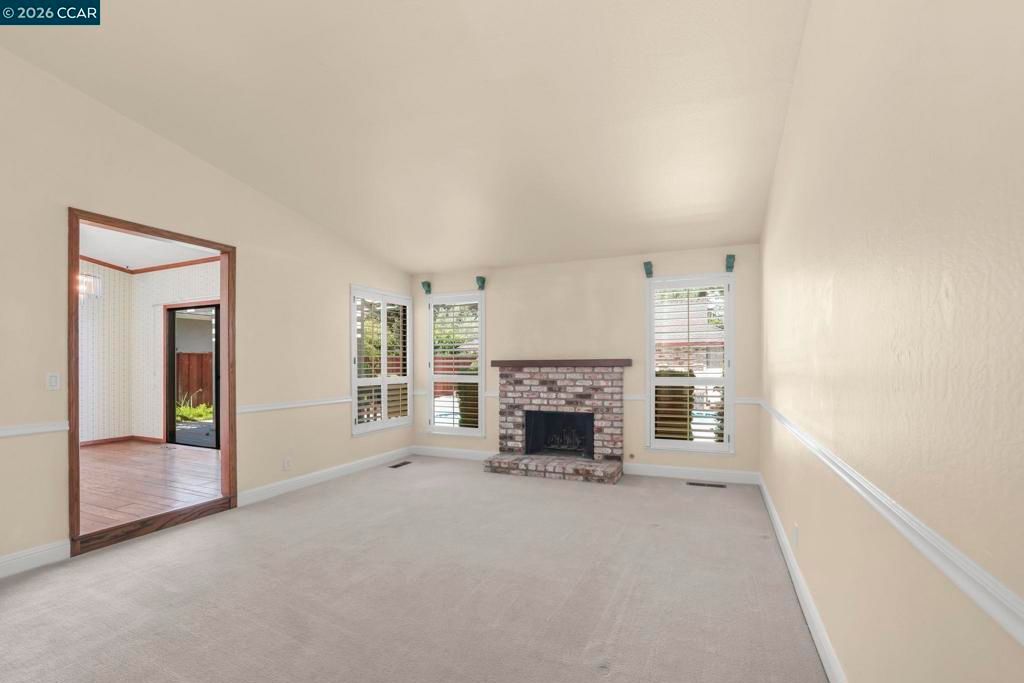Image 24 of property listing at 185 Rock Oak Ct, Walnut Creek, CA 94598