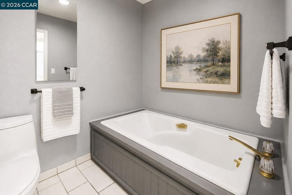 Image 34 of property listing at 185 Rock Oak Ct, Walnut Creek, CA 94598