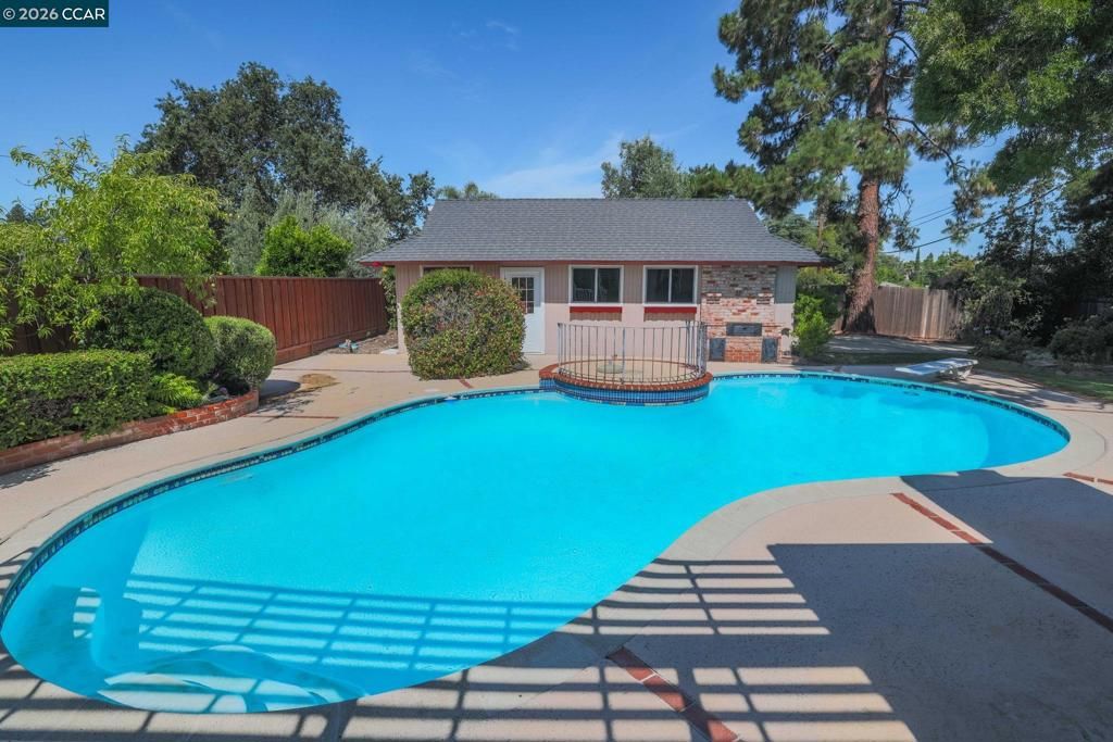Image 47 of property listing at 185 Rock Oak Ct, Walnut Creek, CA 94598