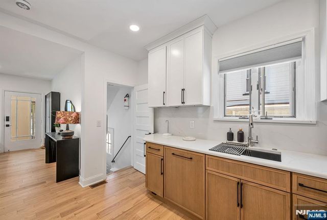247 Fern Avenue 1, Lyndhurst, NJ 07071