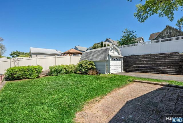 247 Fern Avenue 1, Lyndhurst, NJ 07071