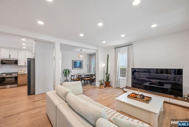 247 Fern Avenue 1, Lyndhurst, NJ 07071