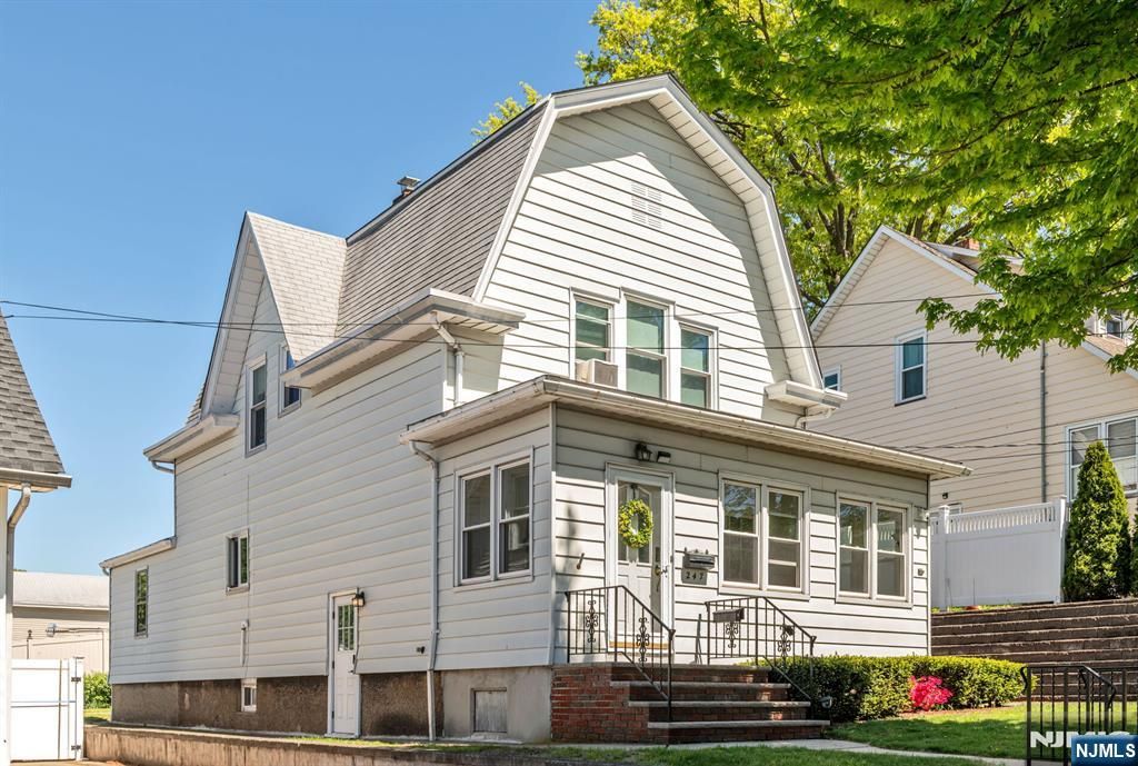 247 Fern Avenue 1, Lyndhurst, NJ 07071