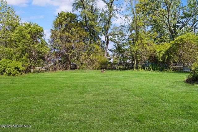 14 N New Prospect Road, Jackson, NJ 08527