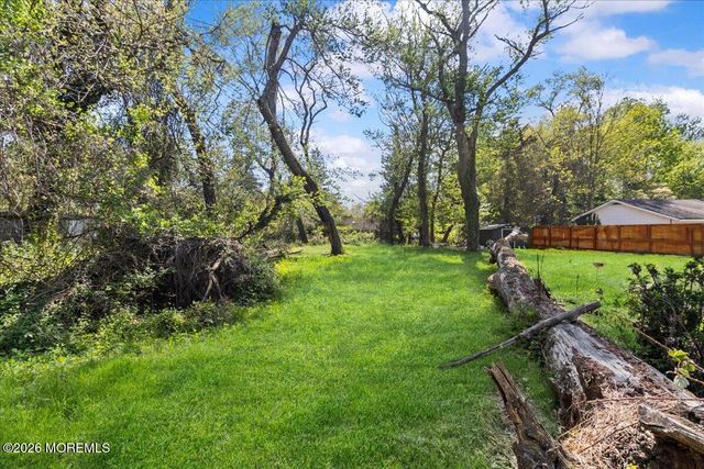 14 N New Prospect Road, Jackson, NJ 08527
